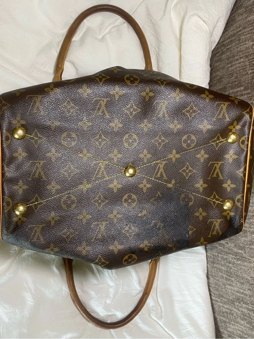 Louis Vuitton Tivoli GM Monogram Shoulder Bag with Tan Trim - Picture 12 of 16